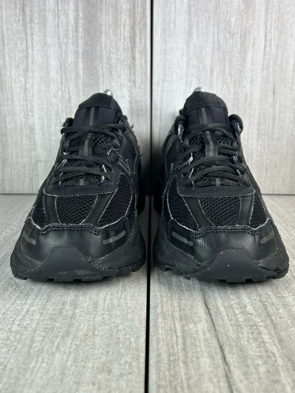 Nike Zoom Vomero 5 Triple Black Running Sneaker Athletic Shoe Women’s Size 6